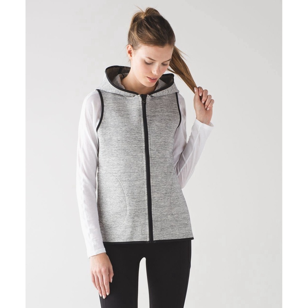 Lululemon Insculpt Reversible Vest Heathered Space Dyed Grey Black Hoodie Size 4